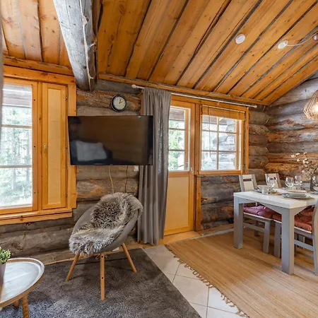 Isorakka Log - Sauna - Skibus Nearby בית נופש